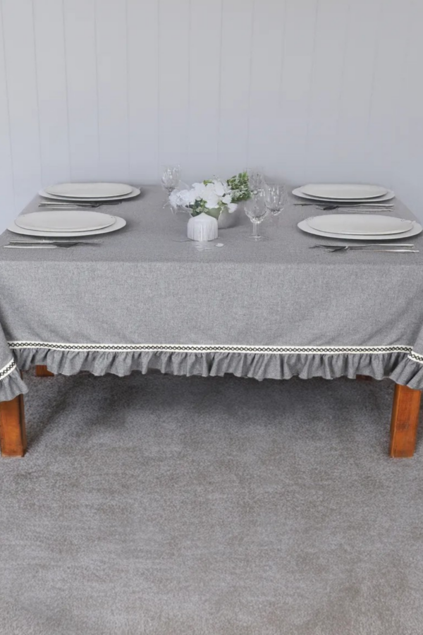 Antrasit Linen Ruffled Tablecloth - Image 3