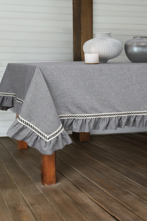 Antrasit Linen Ruffled Tablecloth