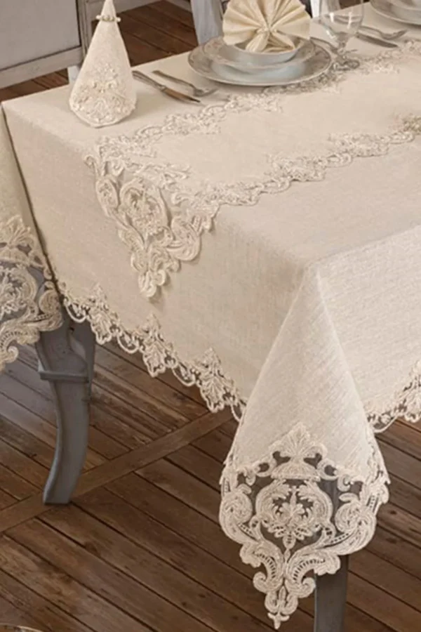 Table Linen Set For Dining Room - Image 2