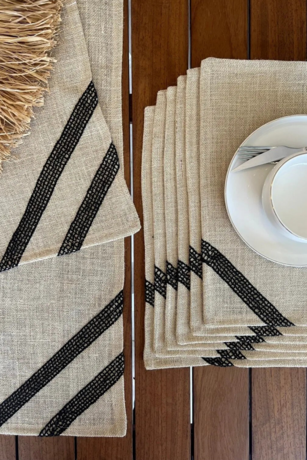 Embroidered Table Runner & Placemats Set