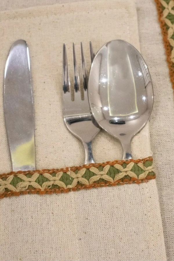 Linen Green Woven Striped Placemat Set - Image 2