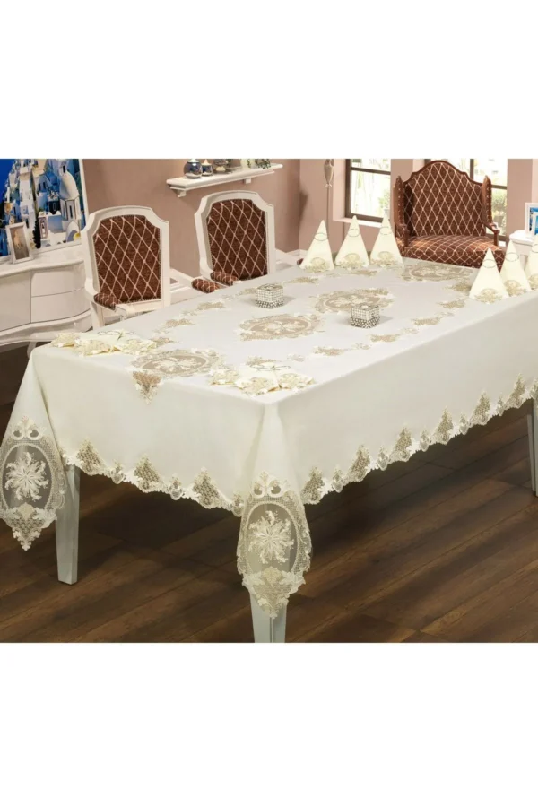 French Lace Details Table Linen Set - Image 2