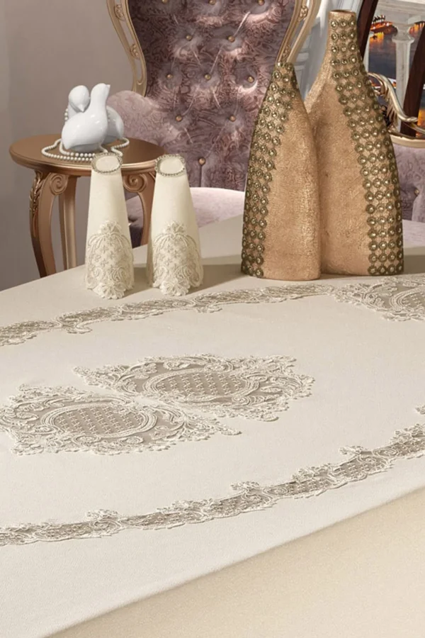 Luxury Tablecloth Set for Housewarming Gift