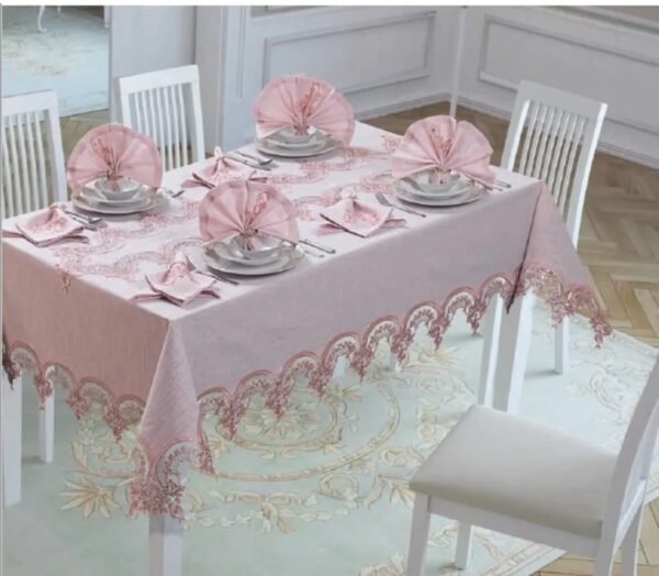 Pink Luxury Table Linen Set