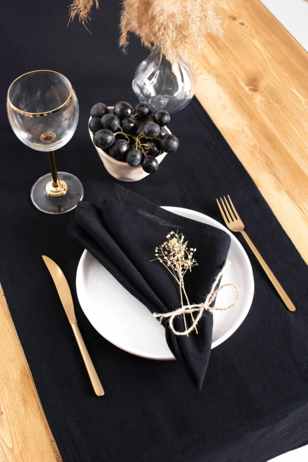 Premium Black Linen Napkin - Image 2