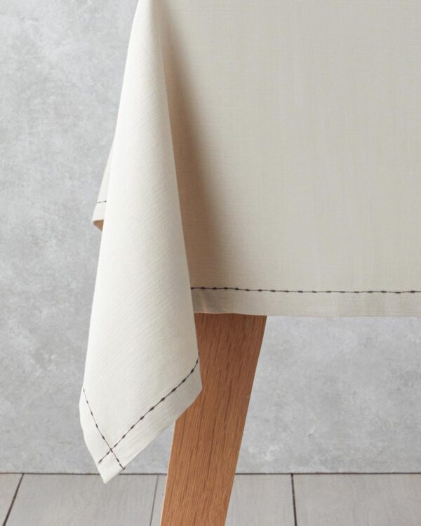 Rustic Linen Tablecloth - Image 3