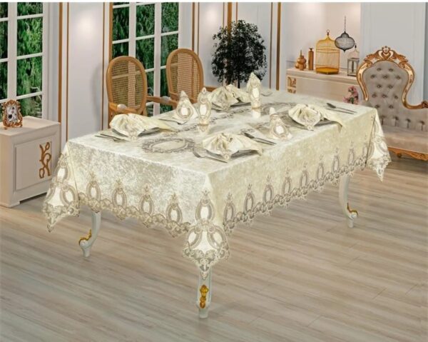 17-Piece Rectangular Velvet Tablecloth Set