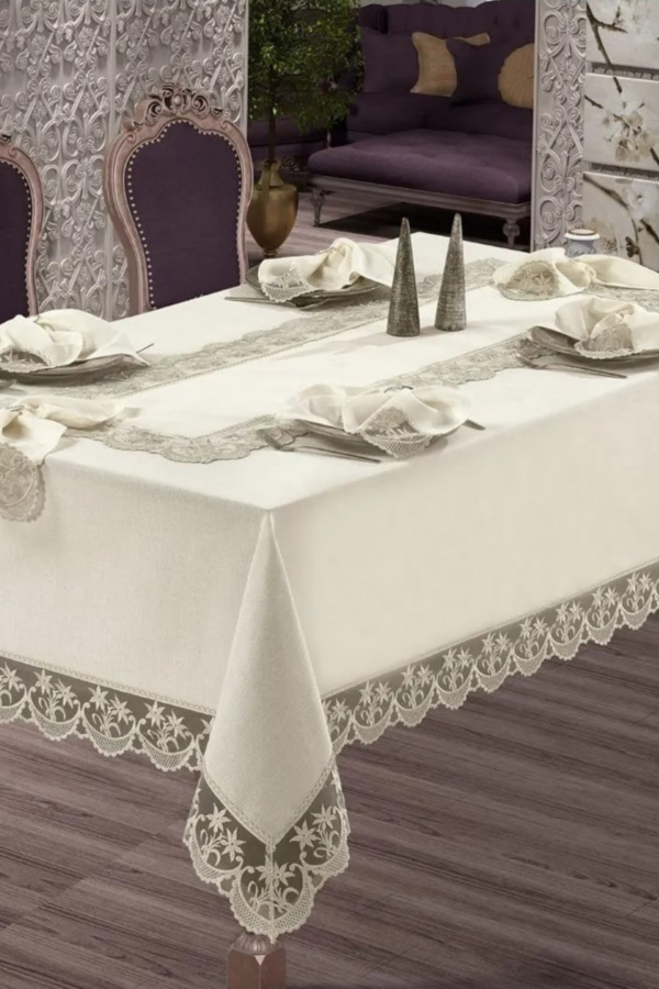 High Quality Table Cloth Set