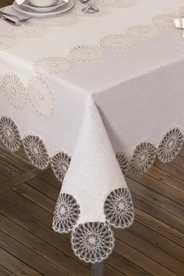 French Lace Rectangular Tablecloth Set – 26 Pieces - Image 3