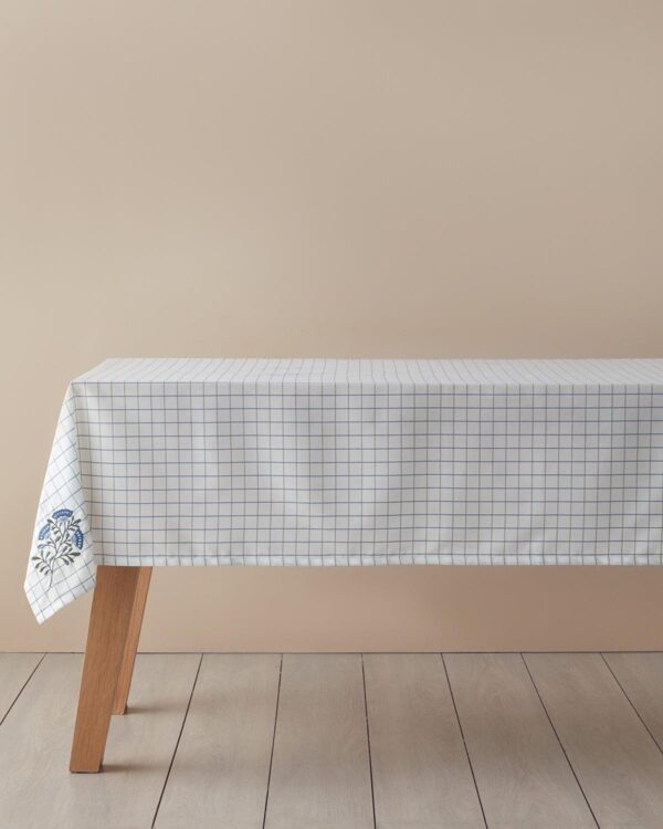 Retro Floral Checkered Tablecloth