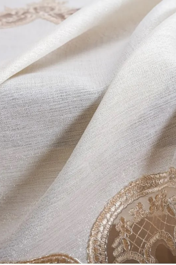 Luxury Beige Polyester Tablecloth - Image 3