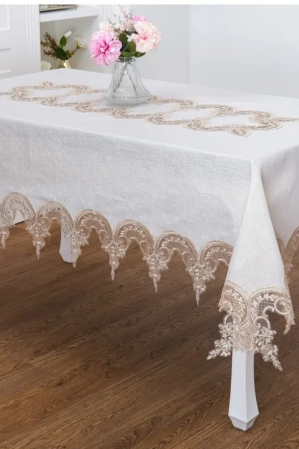 Luxury Beige Polyester Tablecloth