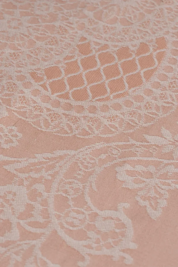 Powder Luxury Lace Tablecloth - Image 3